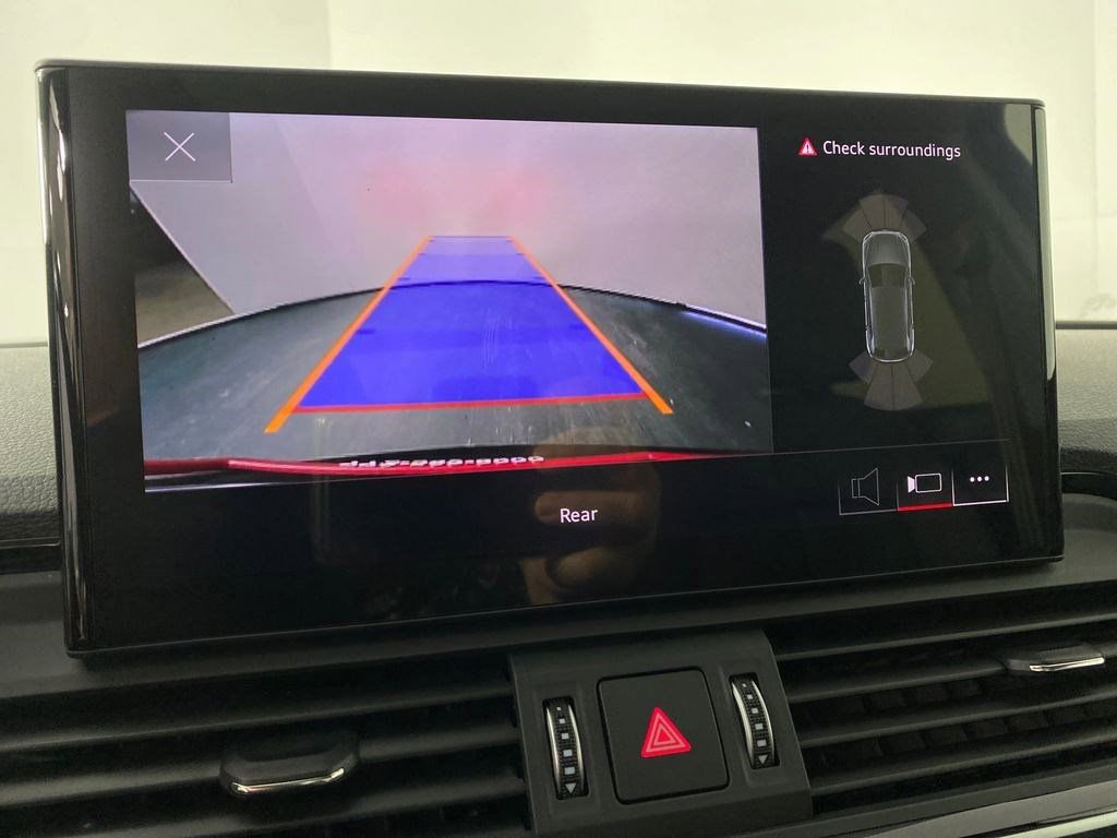 Used 2024 Audi Q5 2.0T Premium image 28