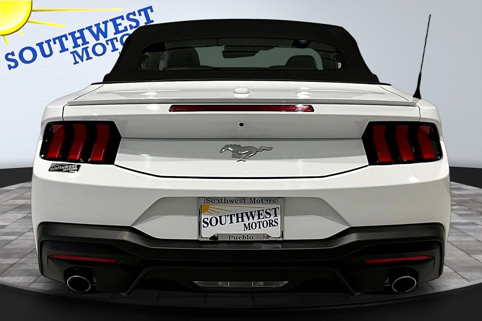 Used 2025 Ford Mustang Premium RWD image 6