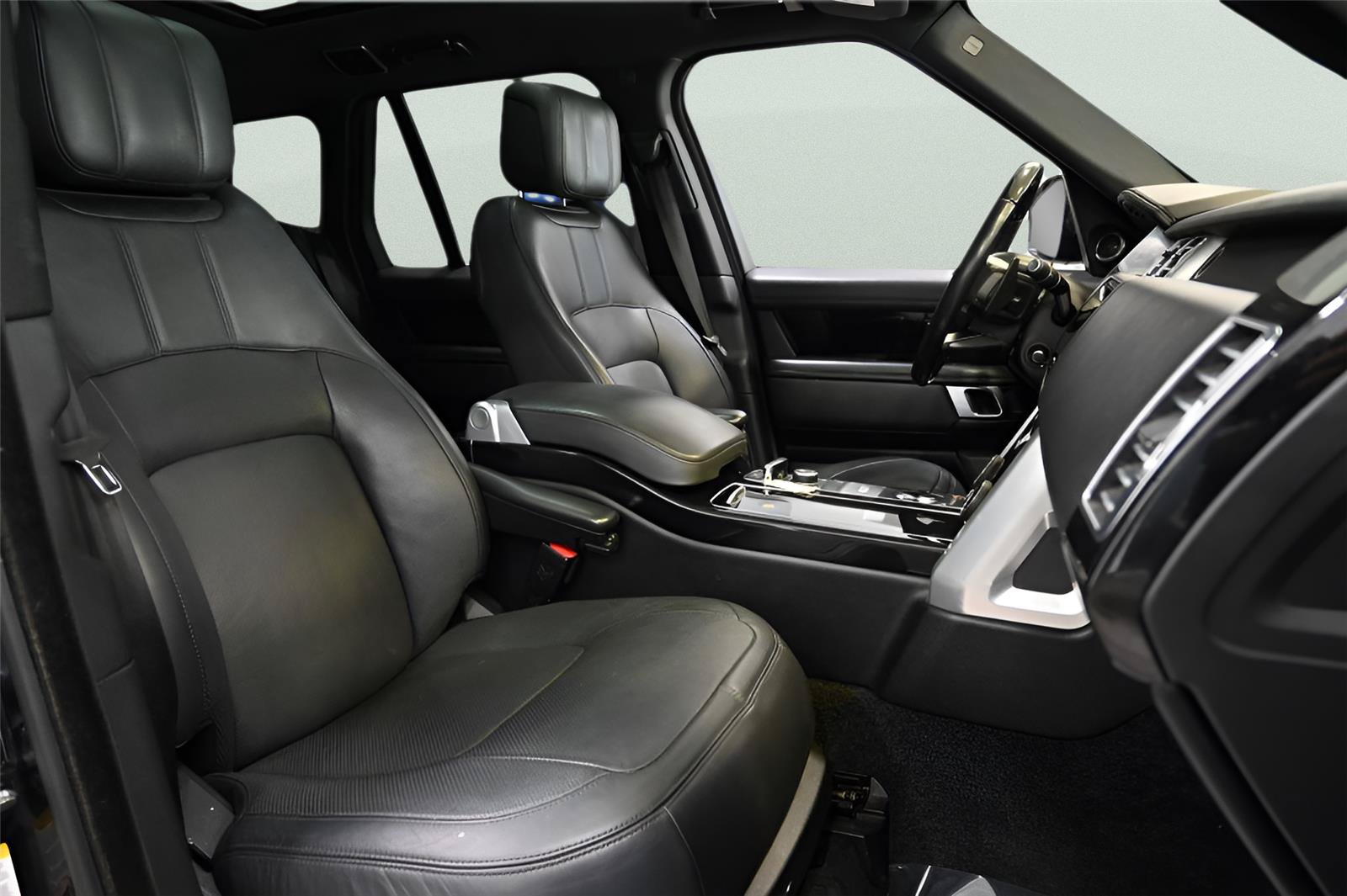 Used 2019 Land Rover Range Rover HSE AWD/4WD image 21