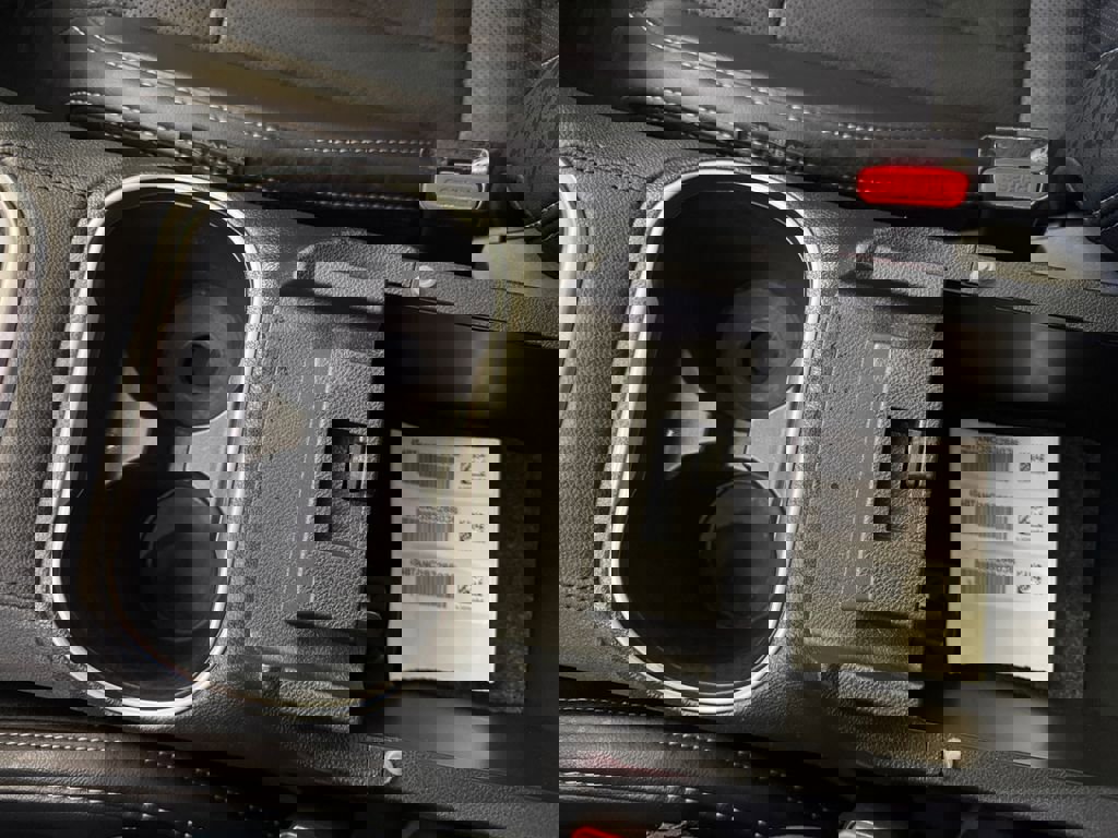 Used 2025 Subaru Outback Limited image 23