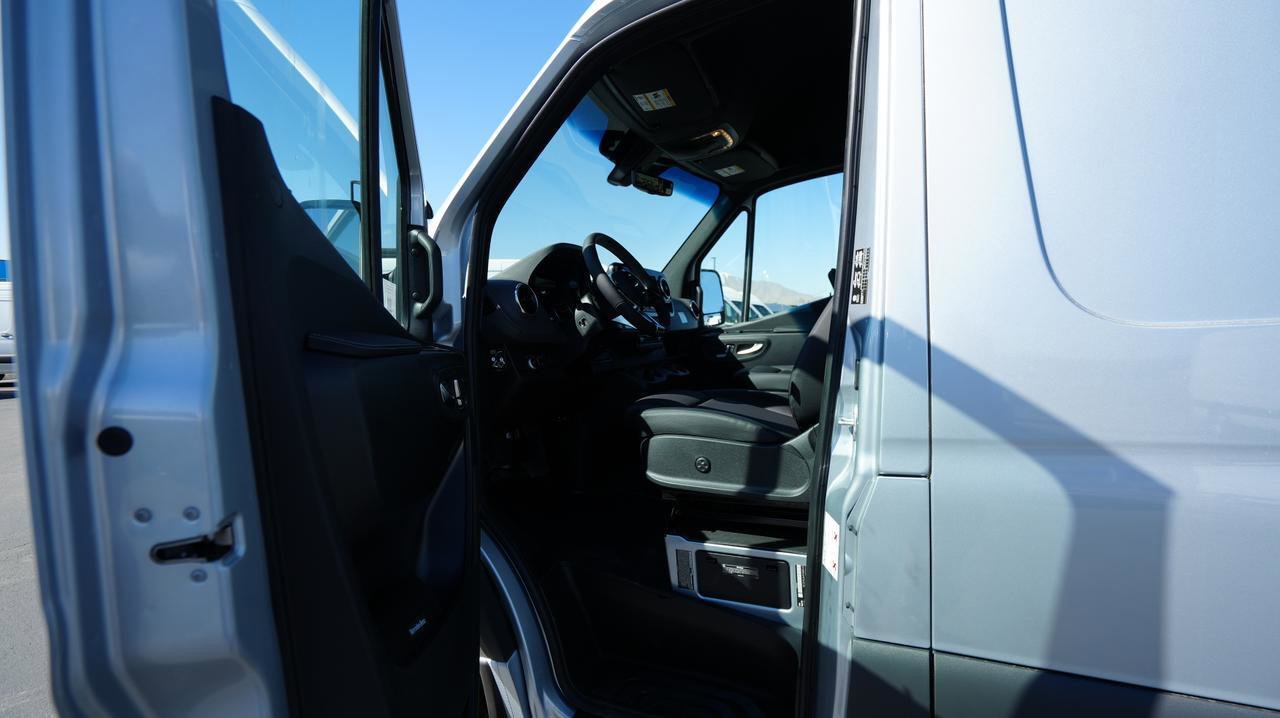 New 2026 Mercedes-Benz Sprinter 3500 image 11