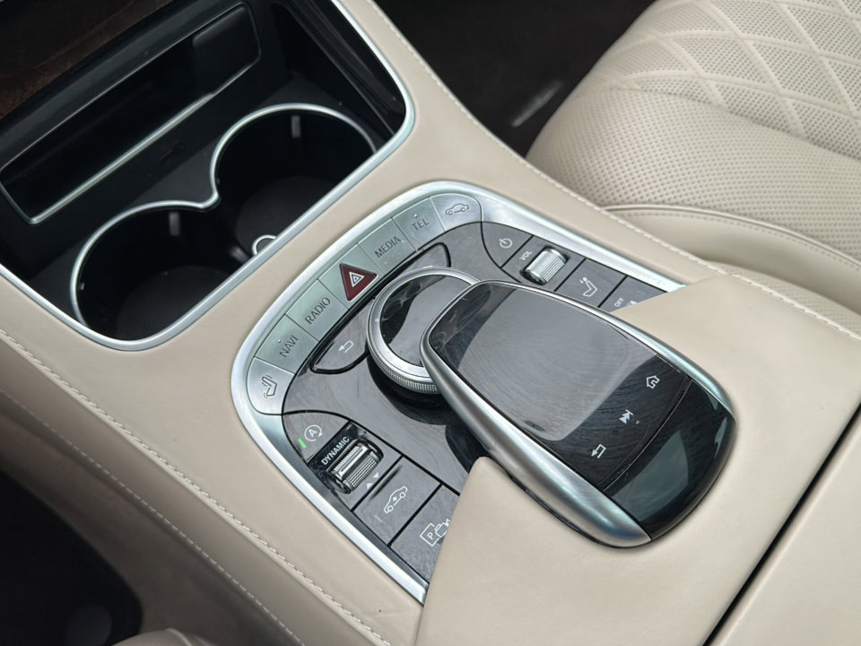 Used 2019 Mercedes-Benz S 560 Sedan image 35