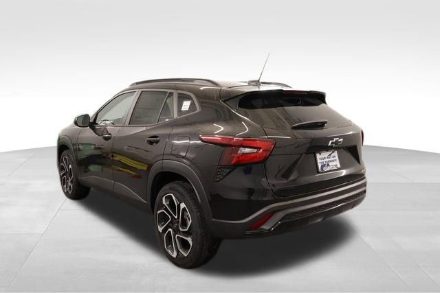 New 2026 Chevrolet Trax RS w/ Sunroof Package image 4