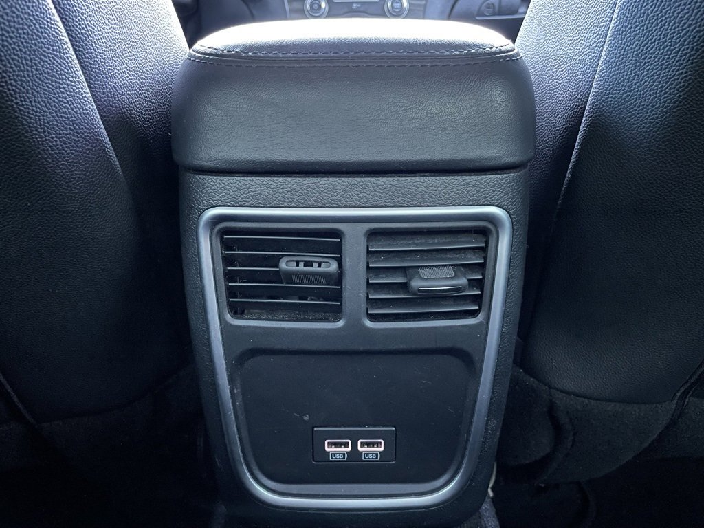 Used 2022 Chrysler 300 Touring w/ Sport Appearance Package image 29