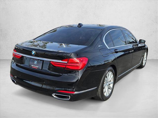 Used 2018 BMW 740e xDrive image 5