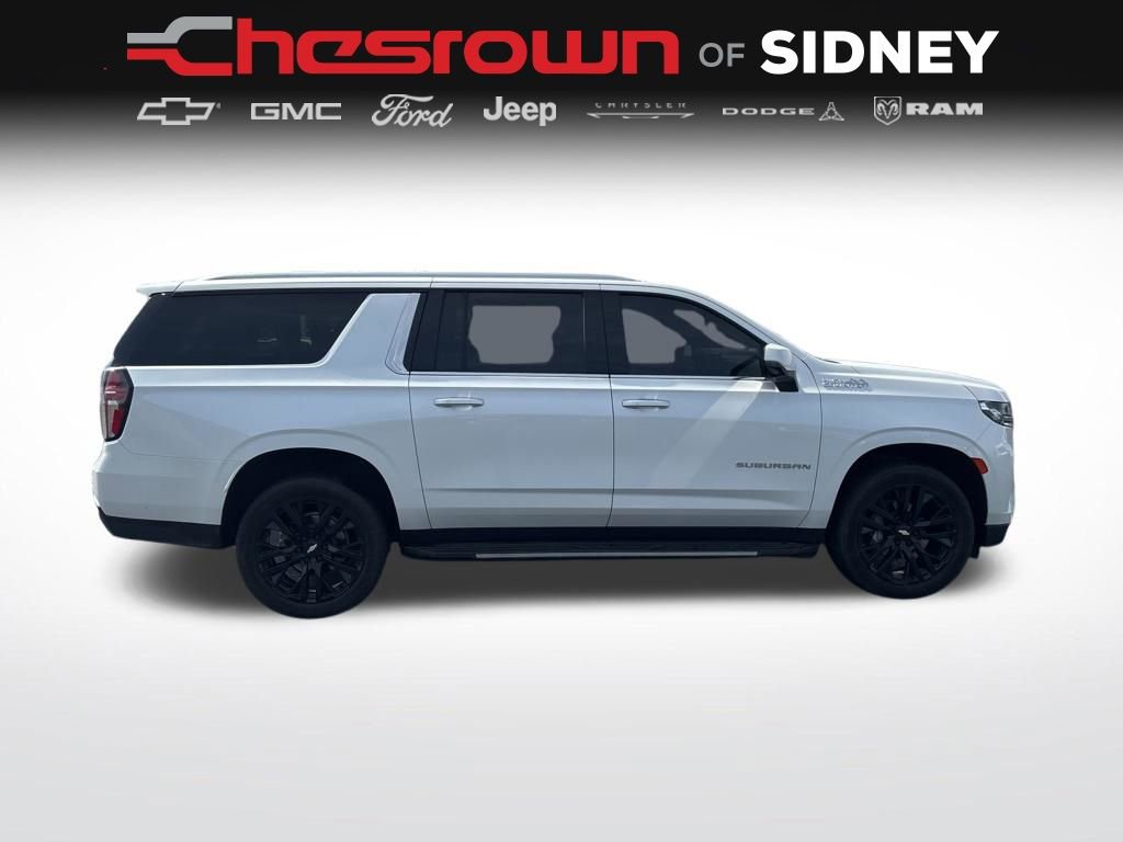 Used 2023 Chevrolet Suburban High Country image 6