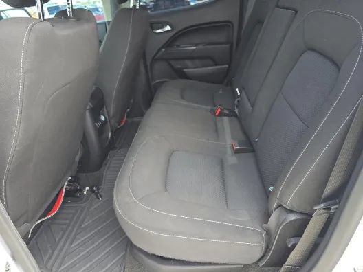 Used 2017 Chevrolet Colorado LT image 11