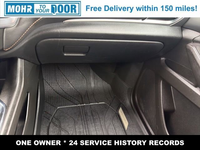 Used 2019 Chevrolet Traverse LT w/ LPO, Floor Liner Package AWD/4WD image 27