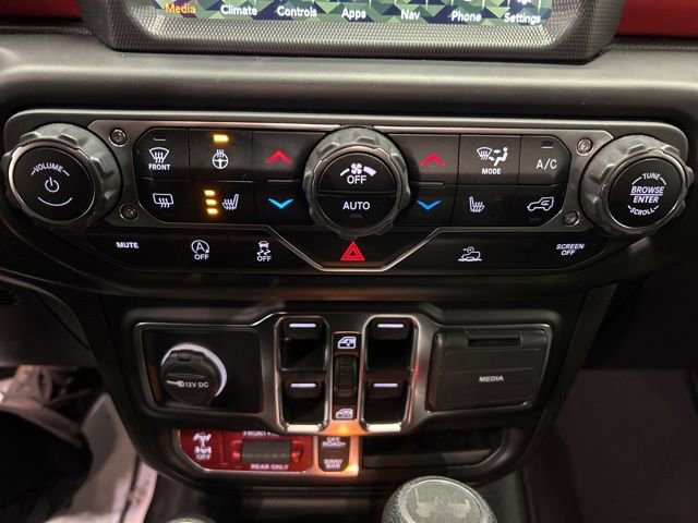 Used 2023 Jeep Wrangler Rubicon w/ Cold Weather Group image 24