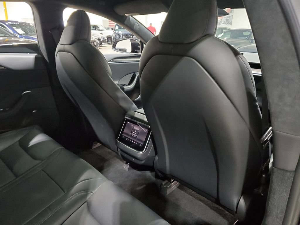 Used 2022 Tesla Model S AWD/4WD image 22