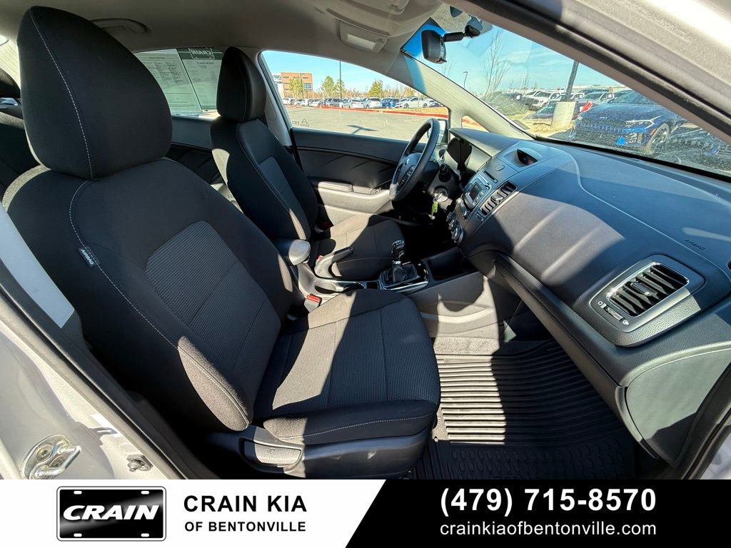 Used 2018 Kia Forte LX image 30