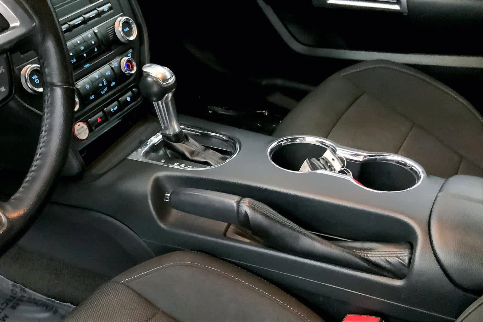 Used 2016 Ford Mustang Convertible w/ Equipment Group 051A RWD image 13