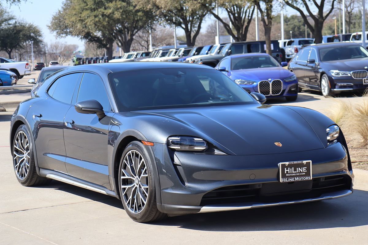 Used 2022 Porsche Taycan 4 Cross Turismo image 3