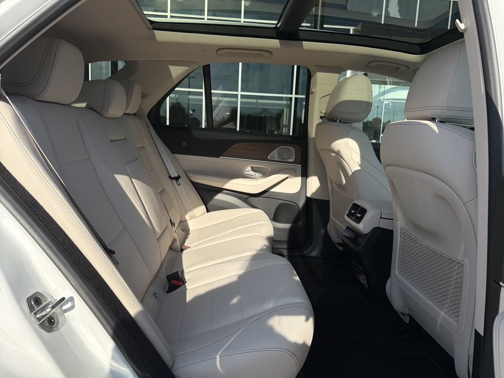 New 2026 Mercedes-Benz GLE 450 4MATIC image 16