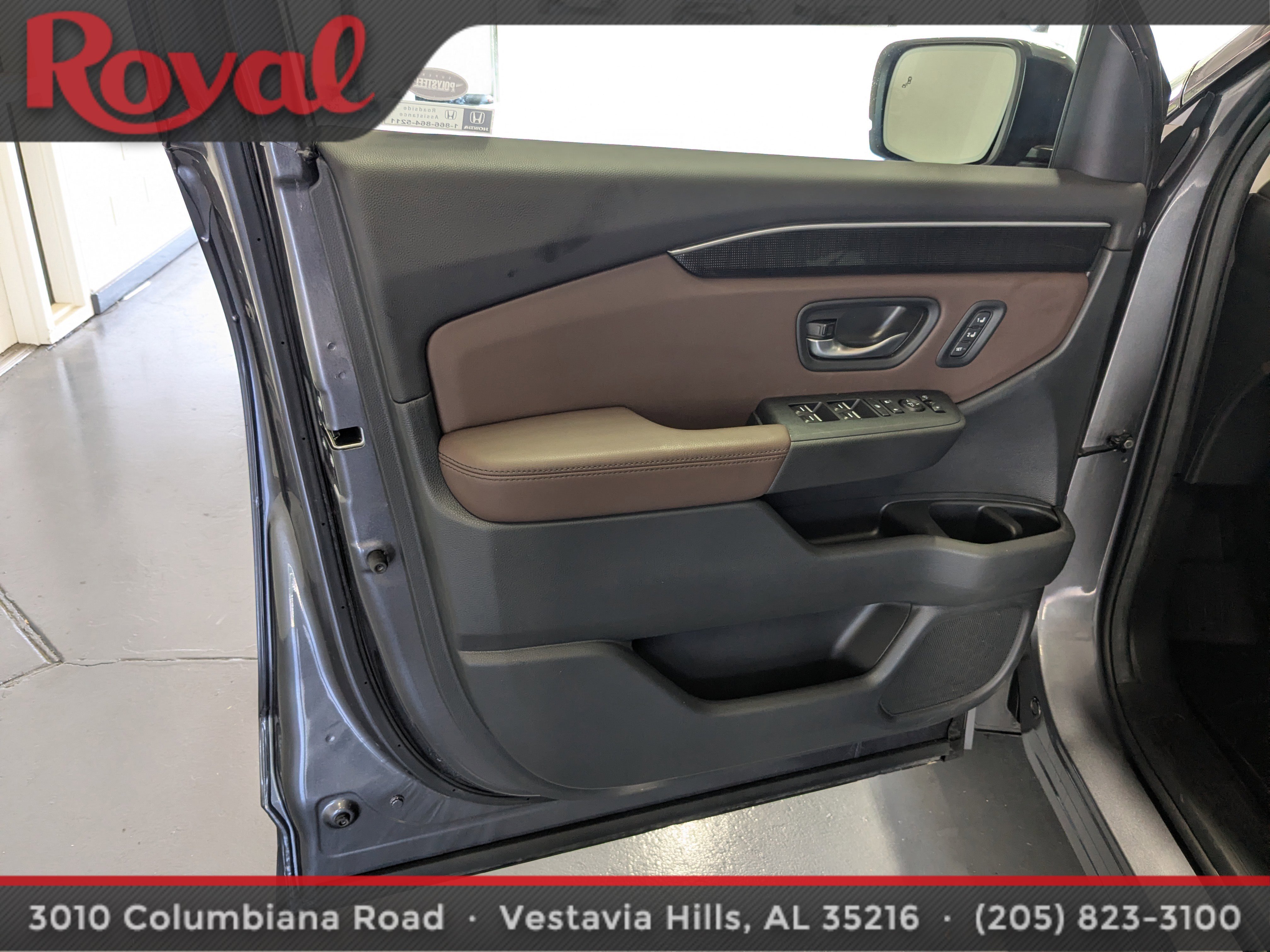 Used 2025 Honda Pilot Elite image 19