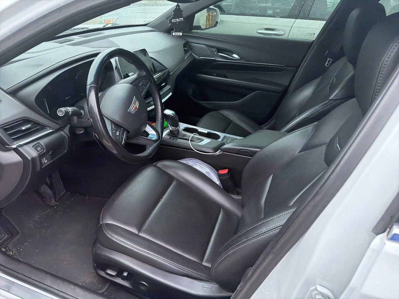 Used 2021 Cadillac CT4 Premium Luxury image 11