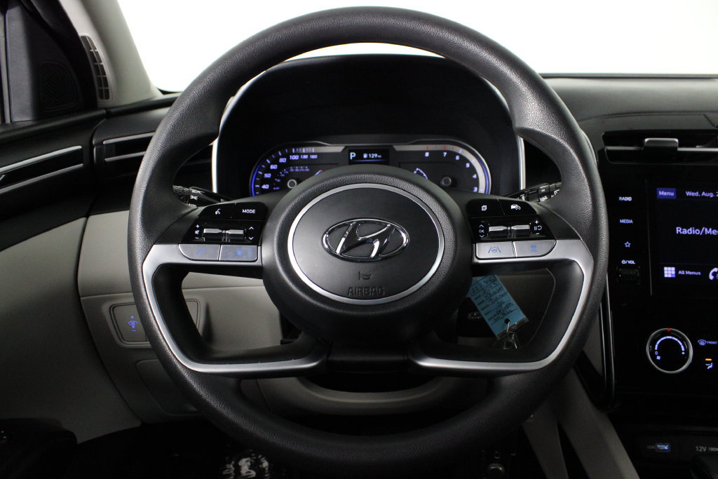 Certified 2023 Hyundai Tucson SE w/ Cargo Package AWD/4WD image 24