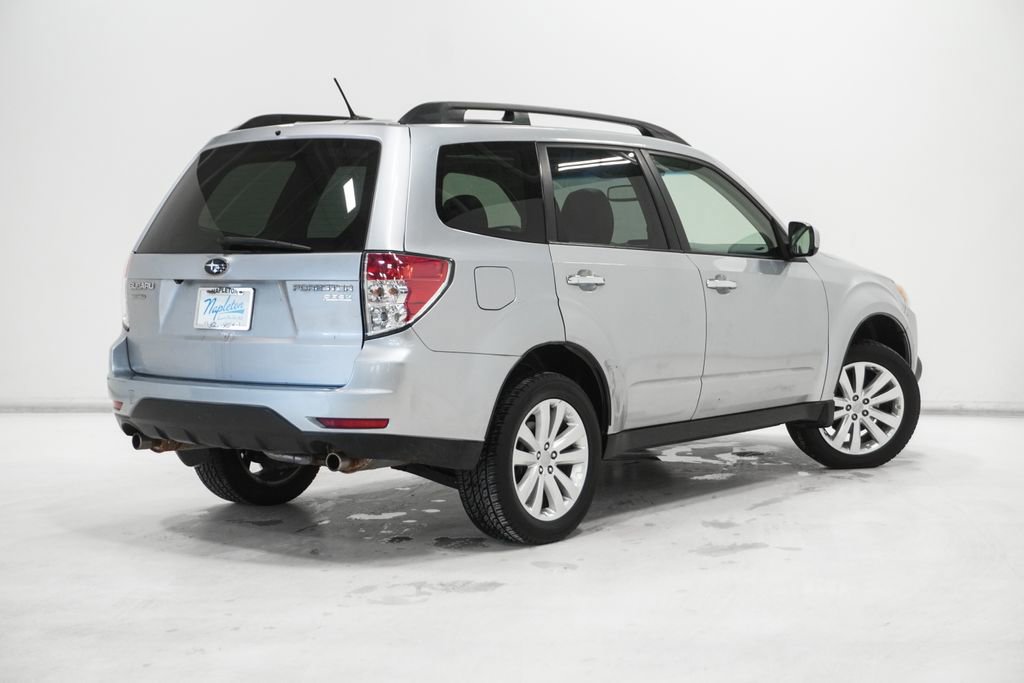 Used 2012 Subaru Forester 2.5X Limited image 28