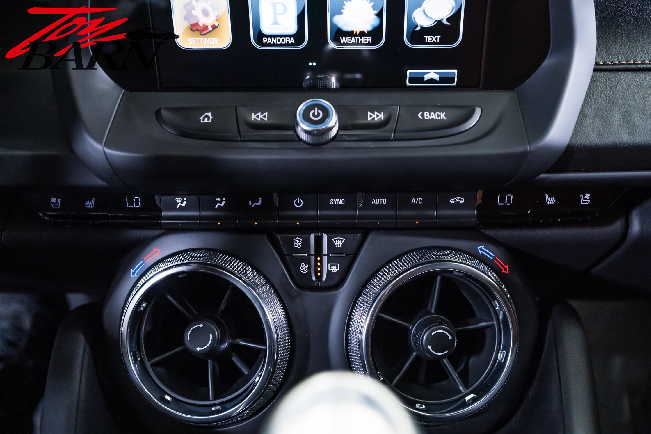 Used 2016 Chevrolet Camaro SS RWD image 41
