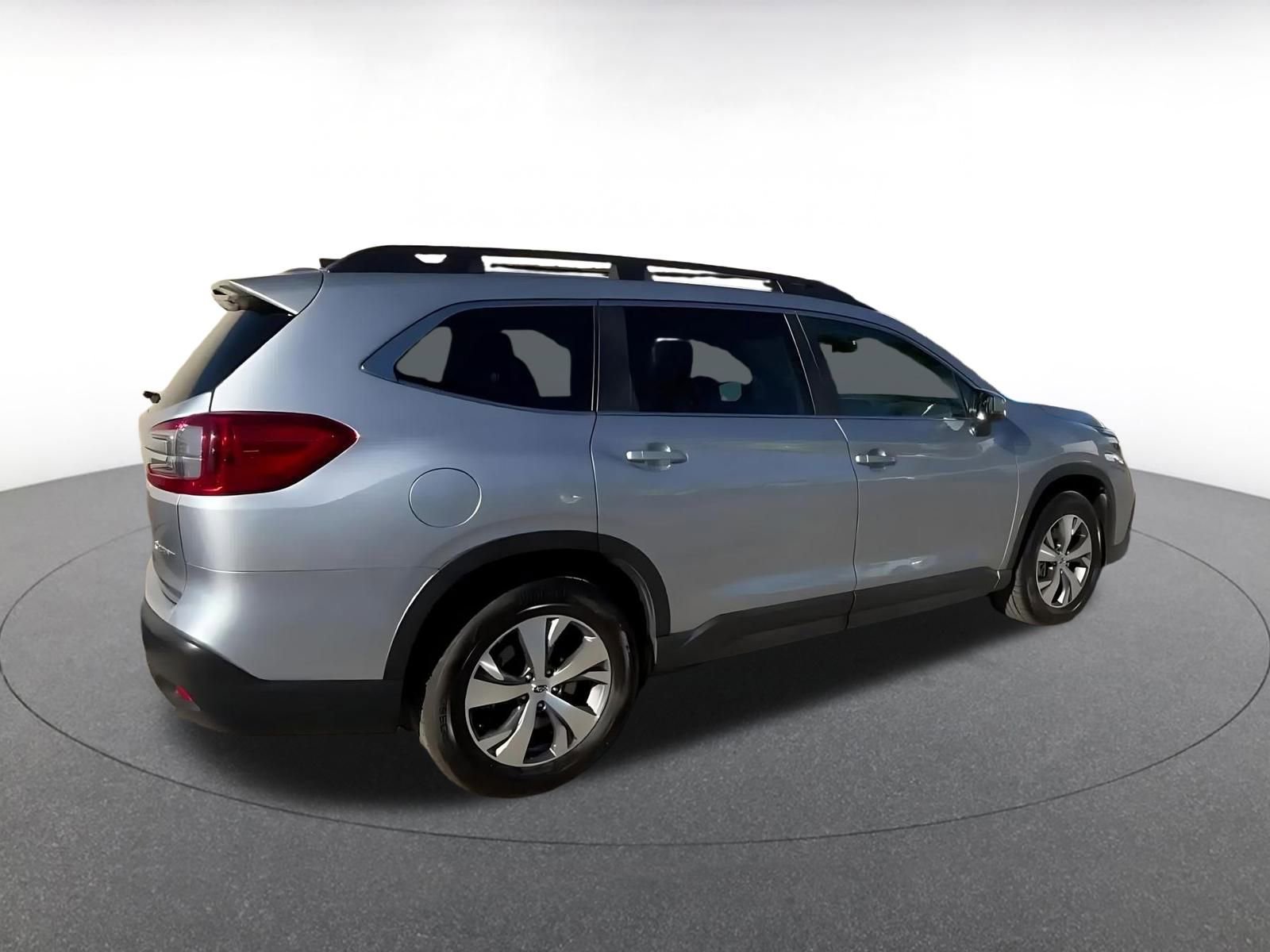 Used 2024 Subaru Ascent Premium w/ Convenience Package image 15