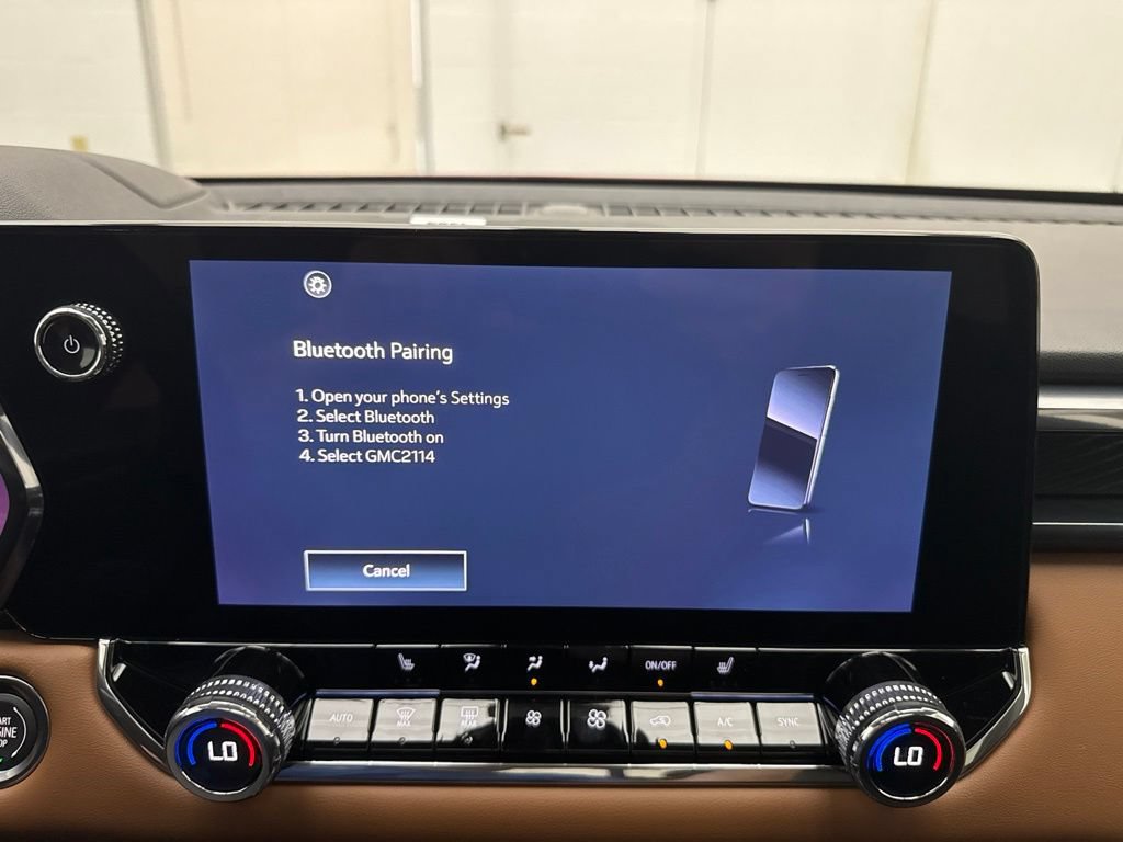 New 2026 GMC Canyon AT4 w/ Technology Plus Package AWD/4WD image 31
