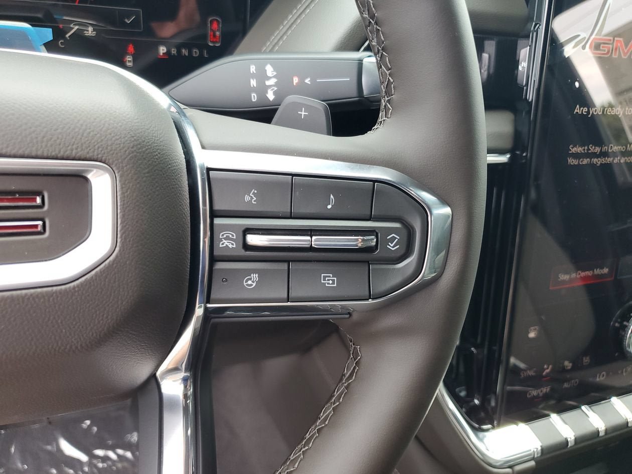 New 2026 GMC Yukon XL Elevation w/ Elevation Premium Package AWD/4WD image 27