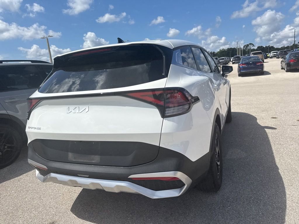 Certified 2023 Kia Sportage LX FWD image 5