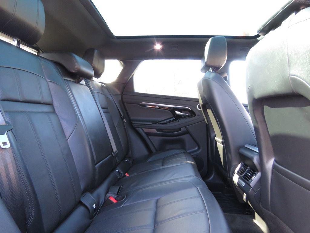 Used 2020 Land Rover Range Rover Evoque SE image 16