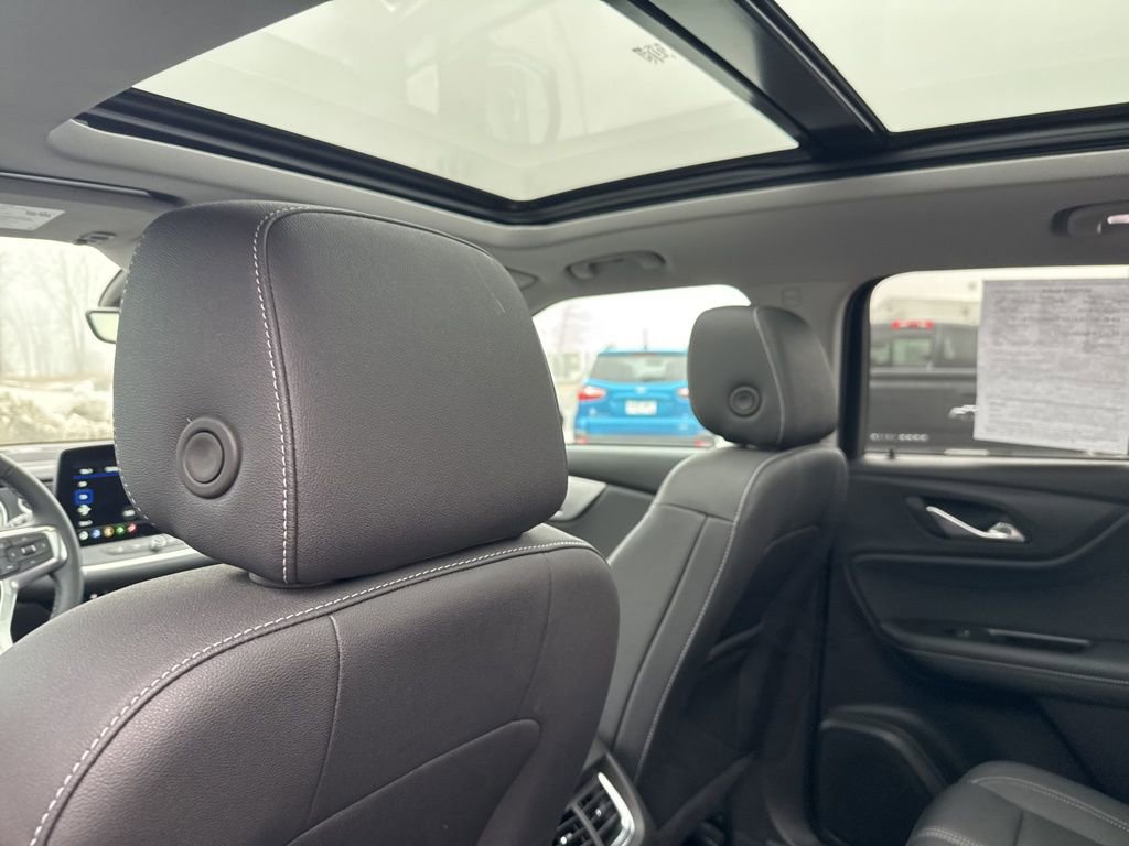 Used 2024 Chevrolet Blazer LT w/ Sound & Technology Package image 26