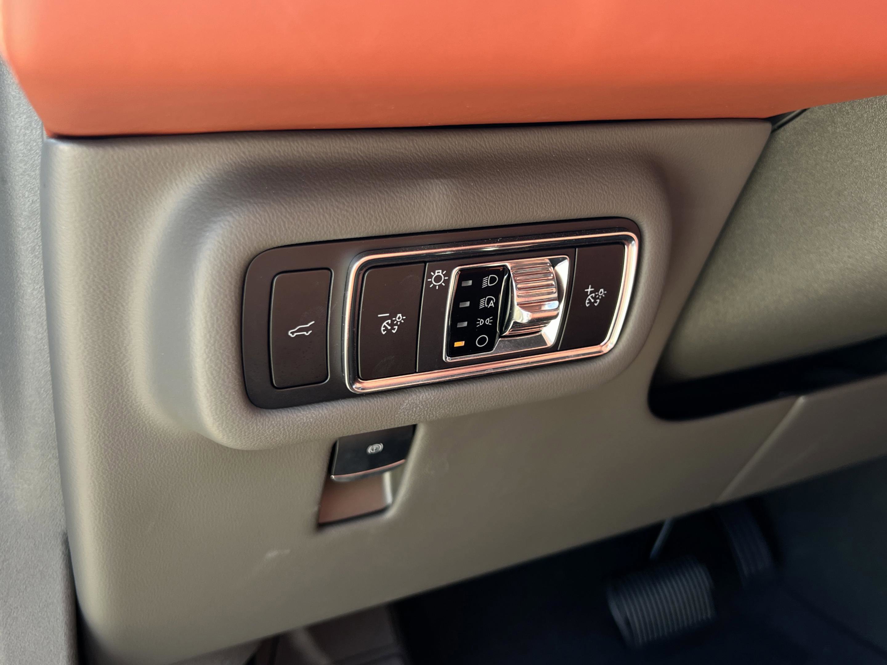 New 2025 Lincoln Nautilus Black Label w/ Jet Appearance Package image 14