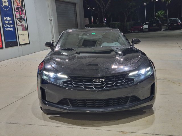 Used 2023 Chevrolet Camaro LT RWD image 2