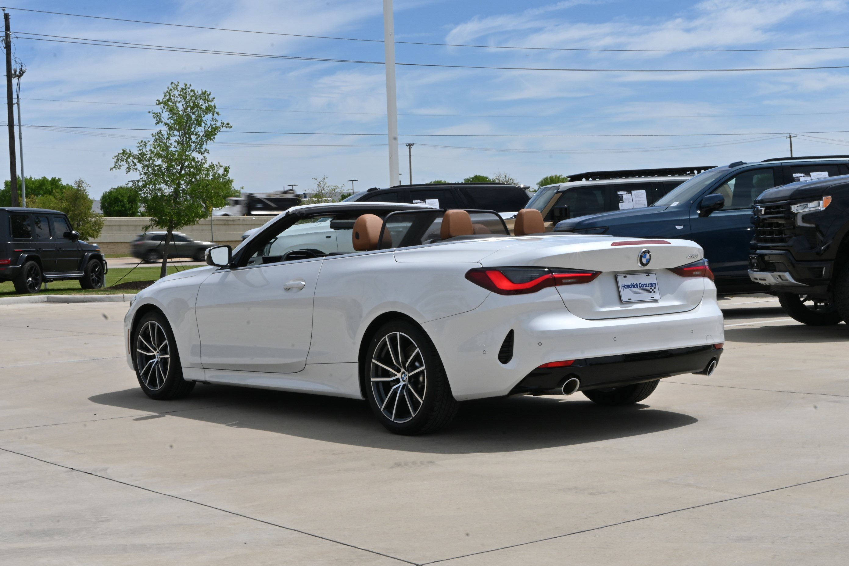 Certified 2025 BMW 430i Convertible RWD image 7