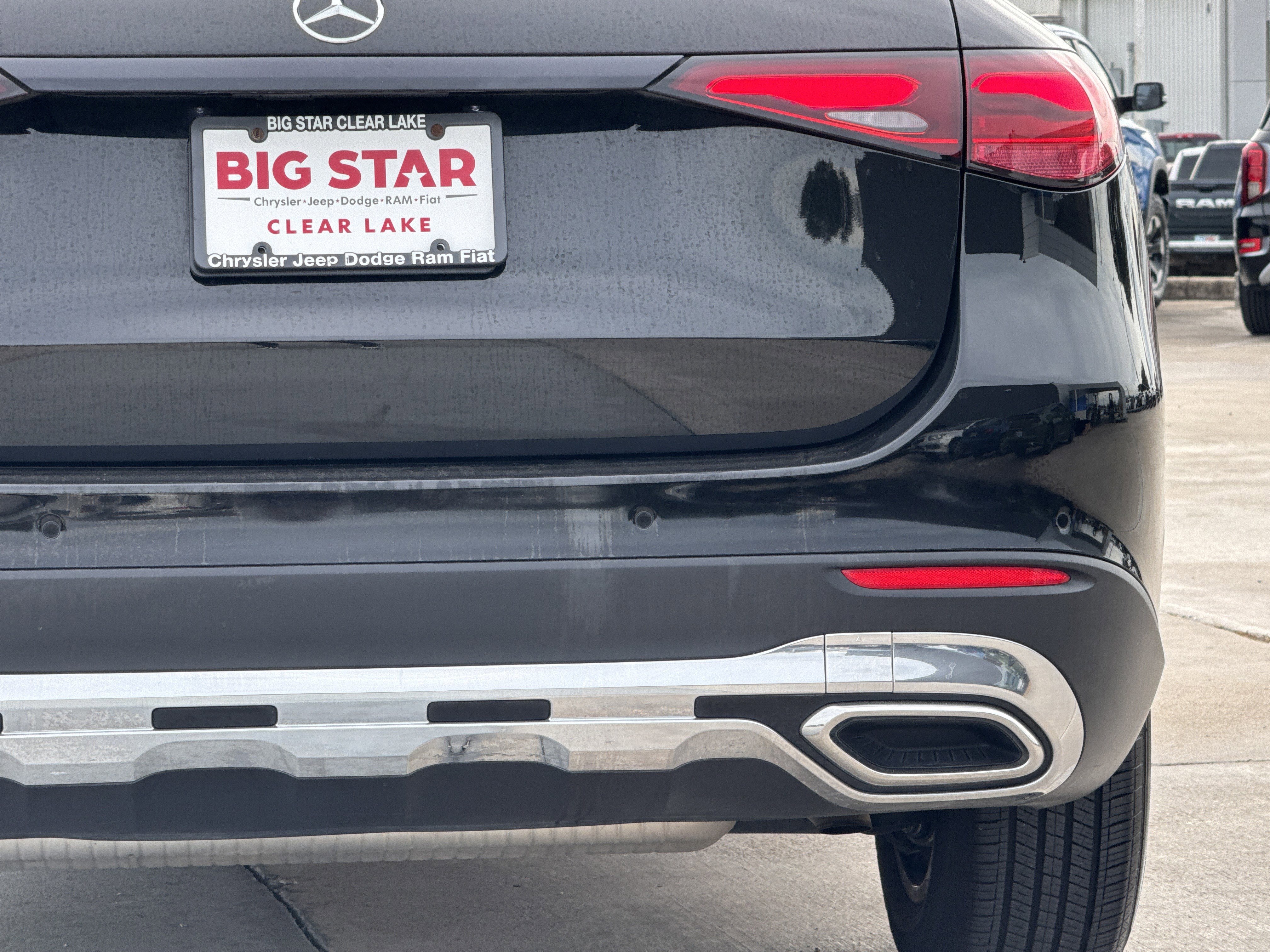 Used 2024 Mercedes-Benz GLC 300 image 11