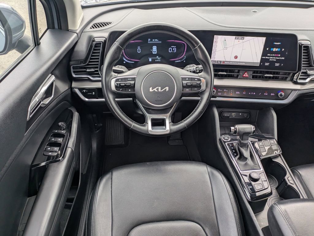 Used 2023 Kia Sportage EX image 15