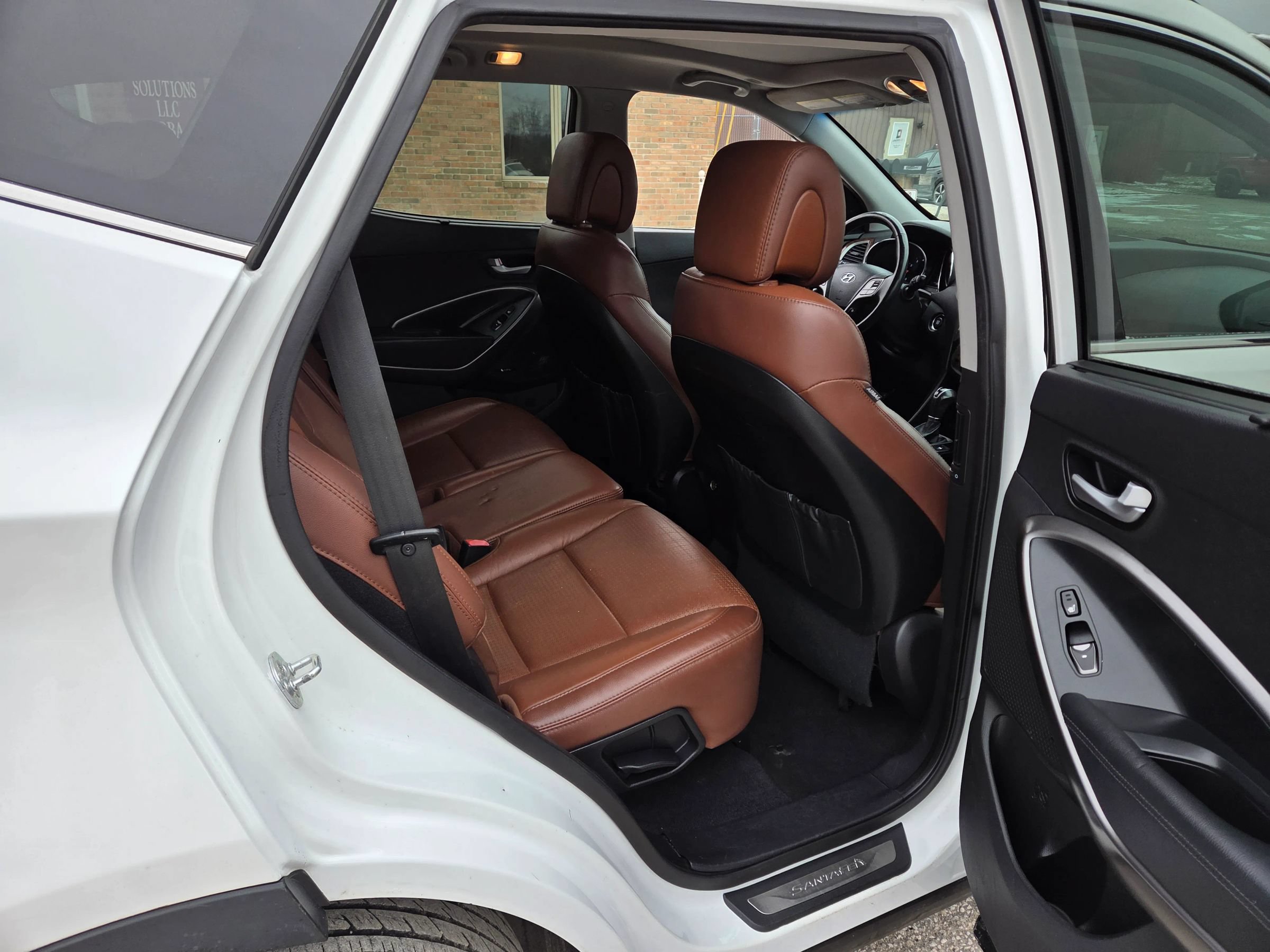 Used 2014 Hyundai Santa Fe Sport 2.0T w/ Technology Package 05 FWD image 19