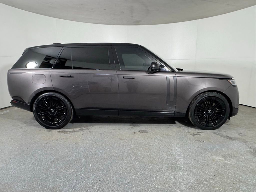 Used 2023 Land Rover Range Rover Long Wheelbase First Edition AWD/4WD image 5