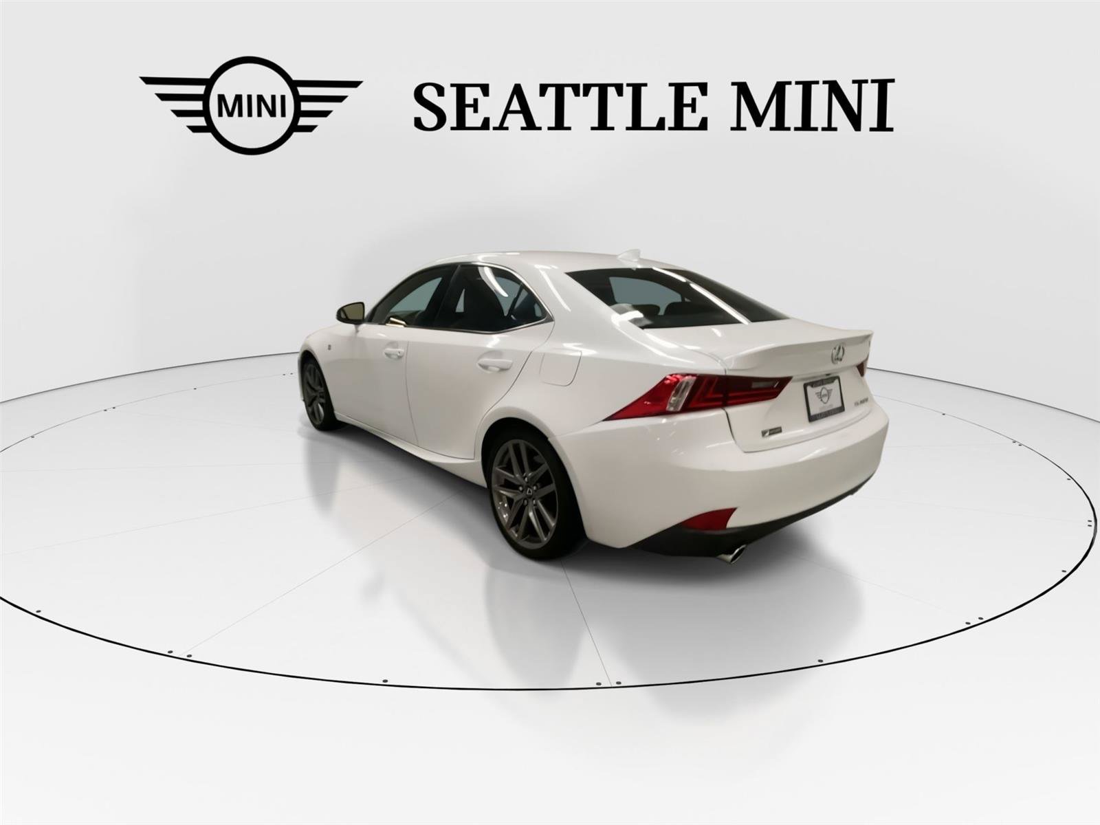 Used 2016 Lexus IS 200t w/ F Sport Package RWD image 8