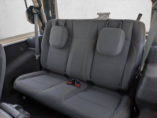 Used 2025 Jeep Wrangler Sport AWD/4WD image 16