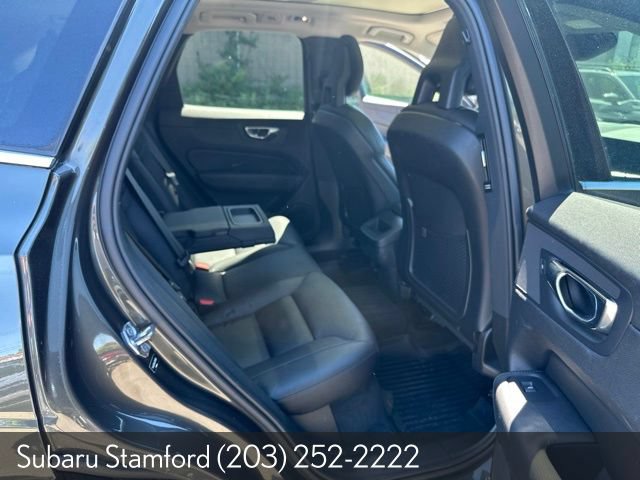 Used 2018 Volvo XC60 T6 Momentum w/ Vision Package AWD/4WD image 26