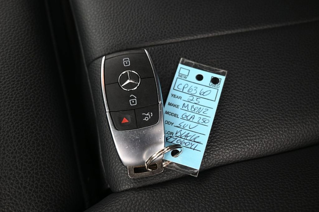 Used 2025 Mercedes-Benz GLA 250 image 24