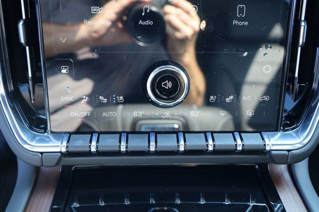 New 2026 GMC Yukon XL Denali w/ Denali Reserve Package image 22