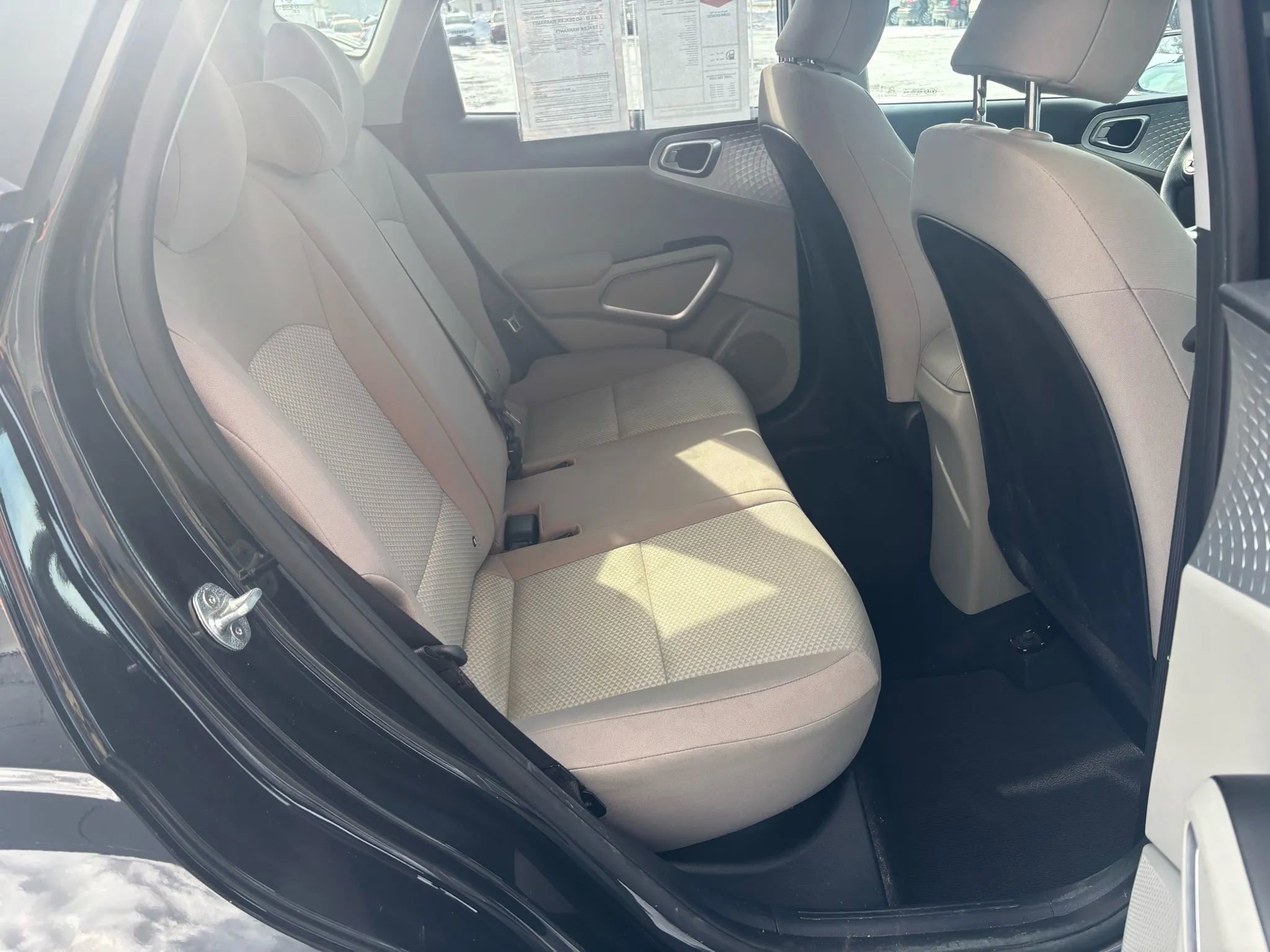 Used 2020 Kia Soul LX image 14