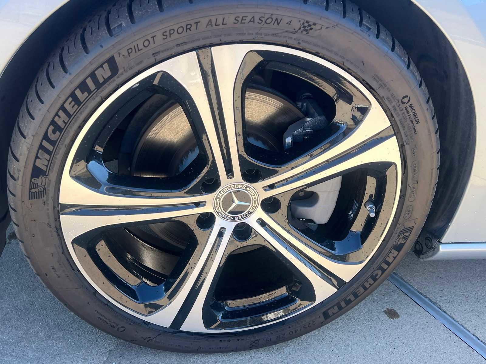 Certified 2023 Mercedes-Benz C 300 Sedan image 9