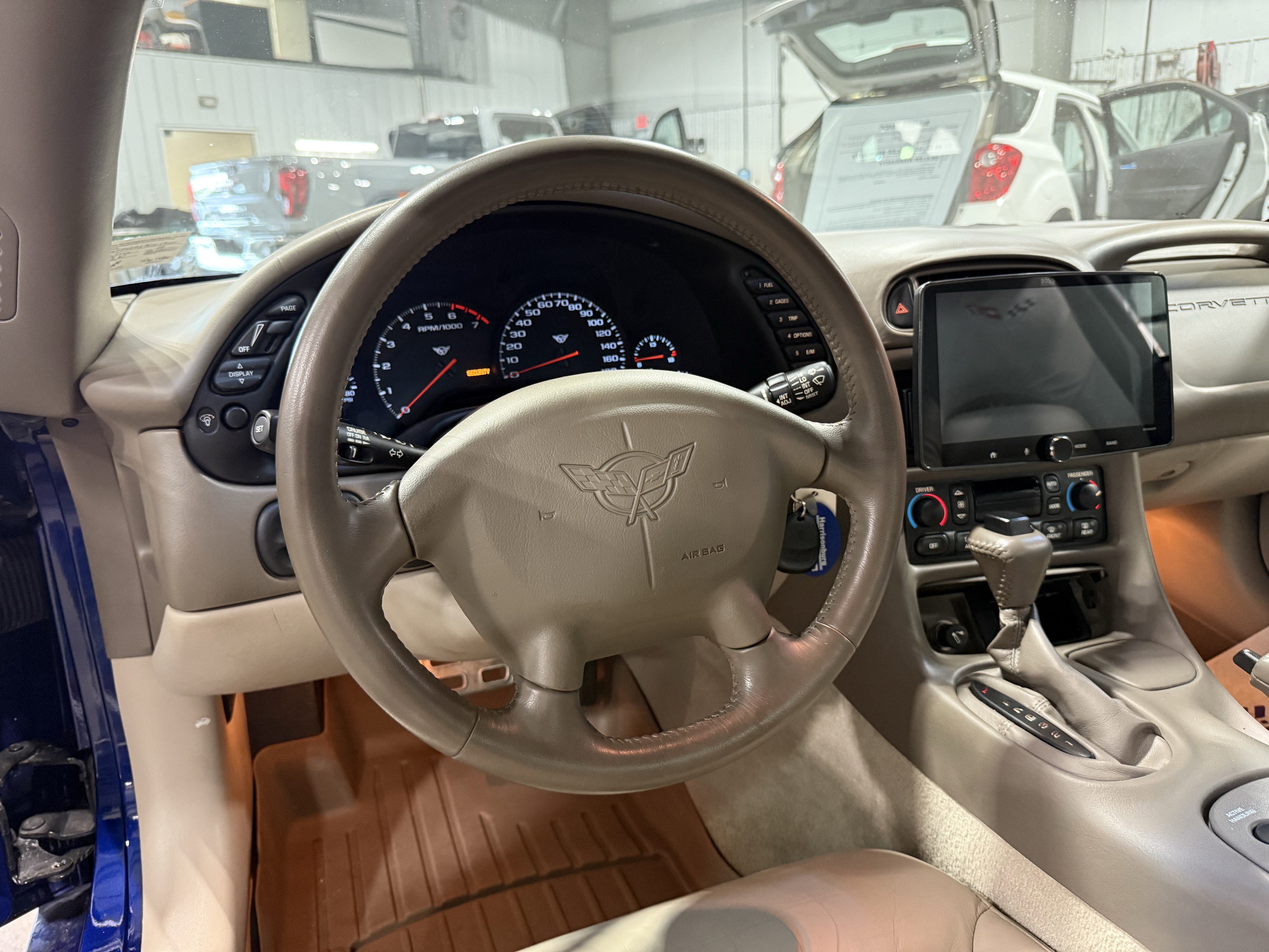 Used 2004 Chevrolet Corvette Coupe w/ Preferred Equipment Group image 15