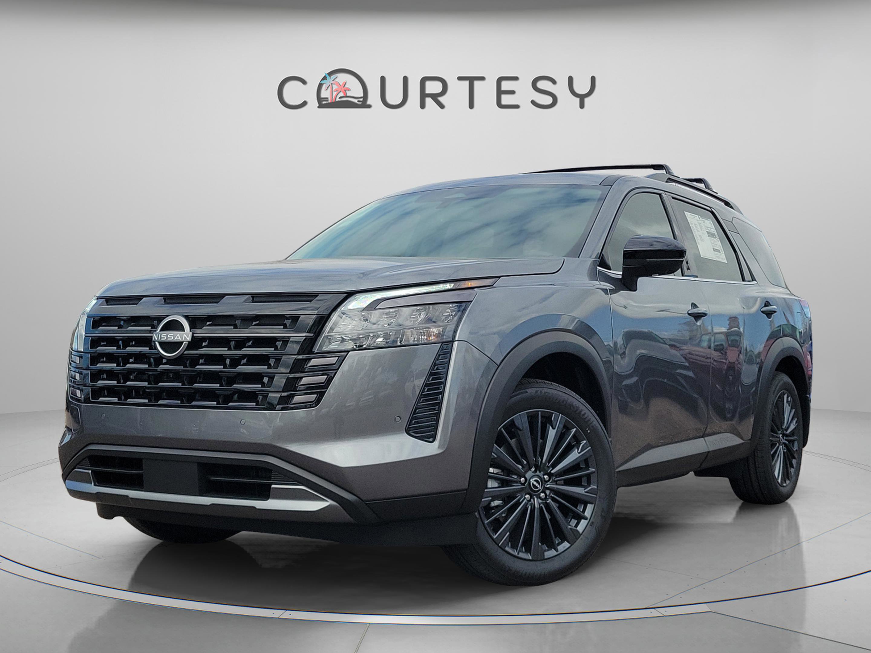 New 2026 Nissan Pathfinder SL w/ SL Premium Package