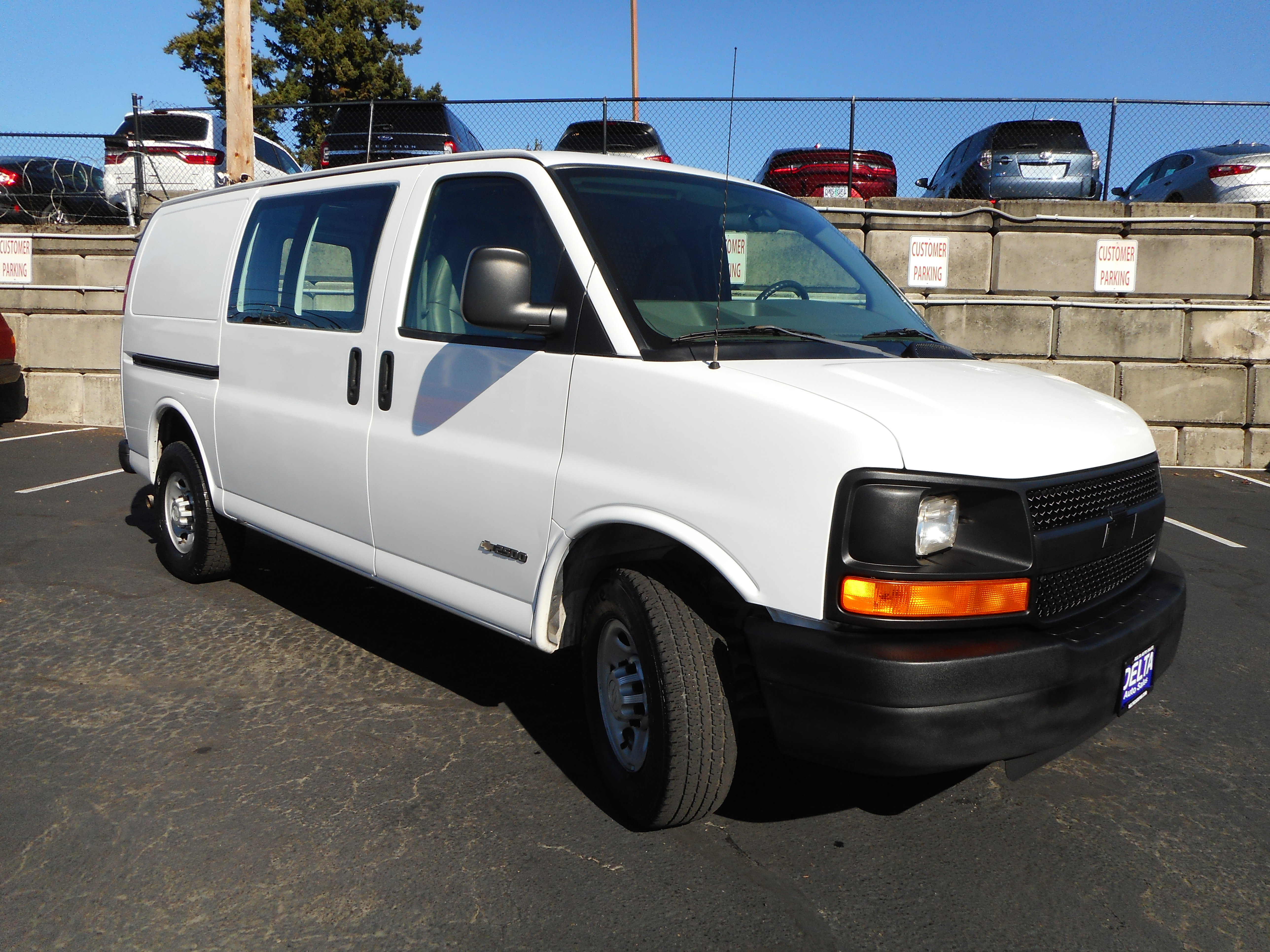 Used 2006 Chevrolet Express 2500 w/ Power and Light Package image 1