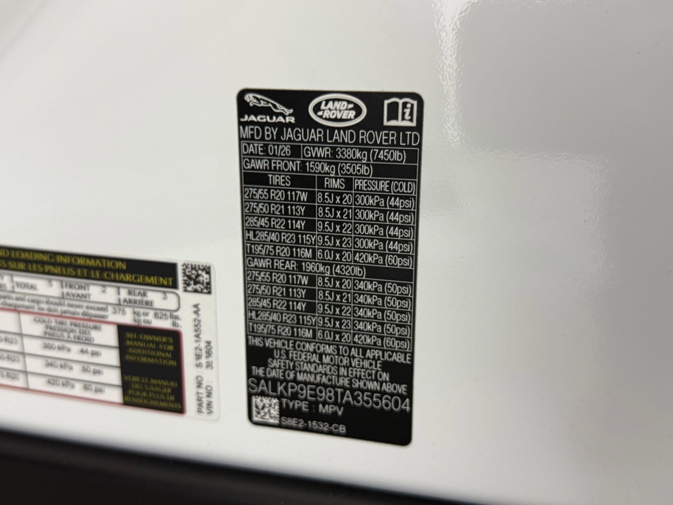 New 2026 Land Rover Range Rover SE AWD/4WD image 17
