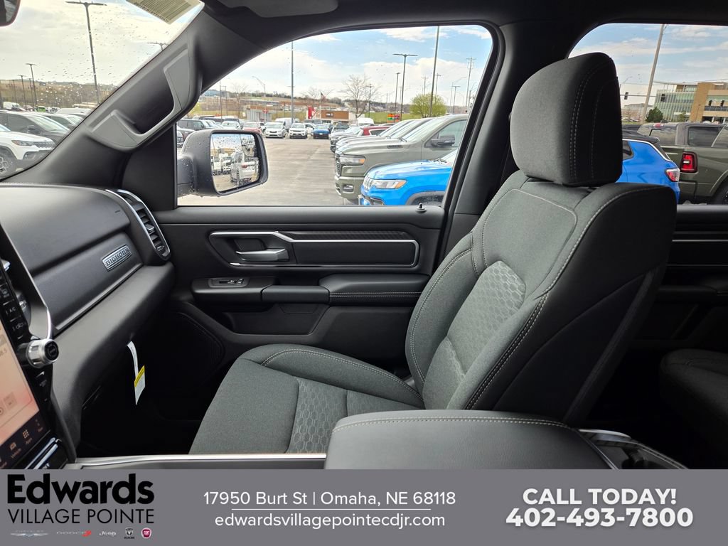 New 2026 RAM 1500 Big Horn AWD/4WD image 24