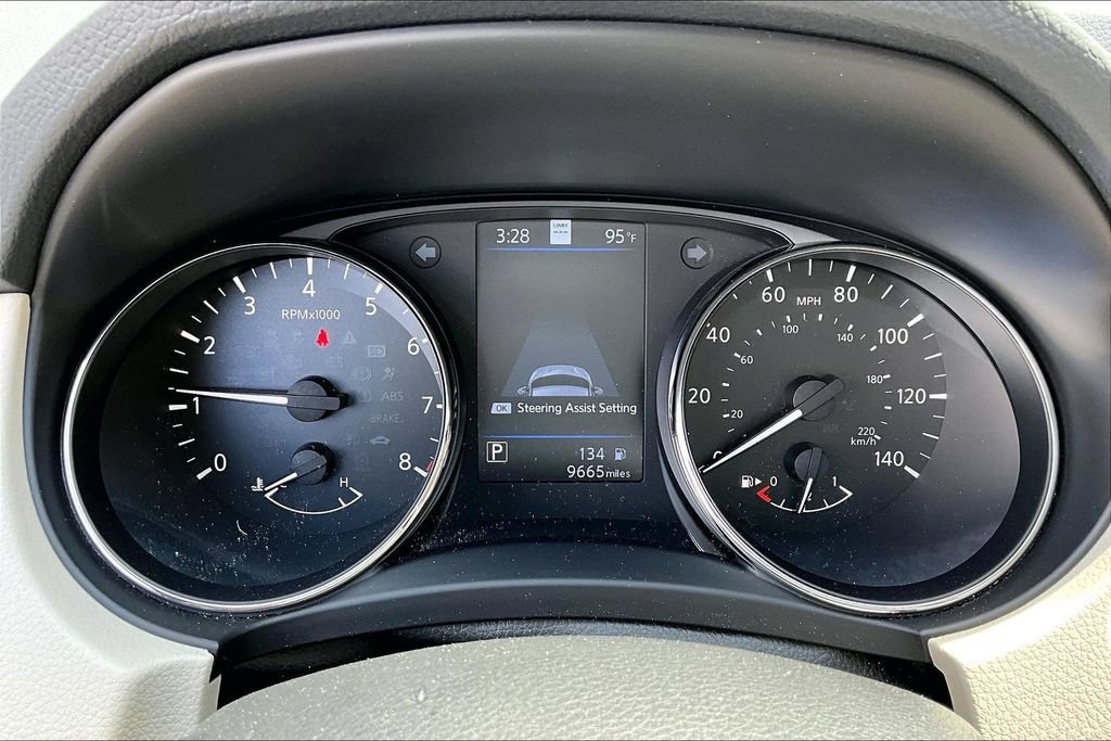 Used 2022 Nissan Rogue Sport SL AWD/4WD image 26