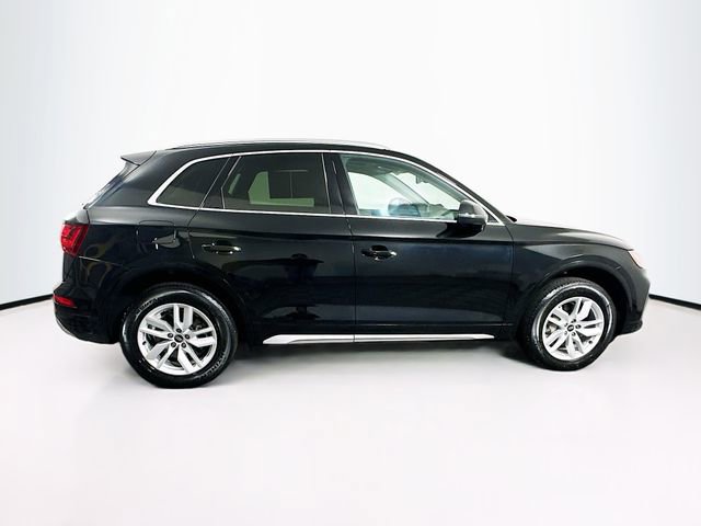 Used 2023 Audi Q5 2.0T Premium w/ Convenience Package image 9